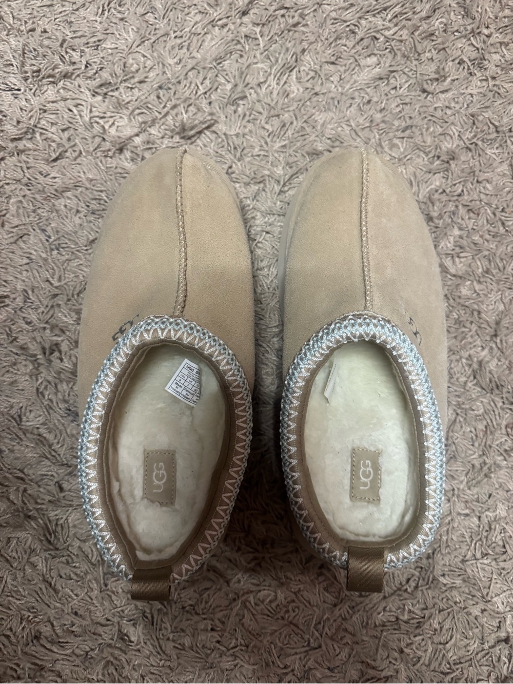 UGG Women's Sand Slip-On Slippers